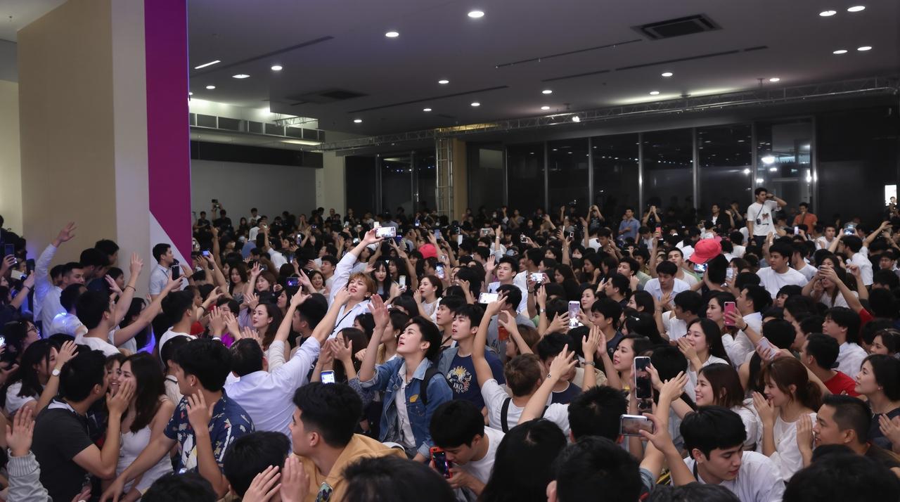 无码高清2026年度影迷见面会